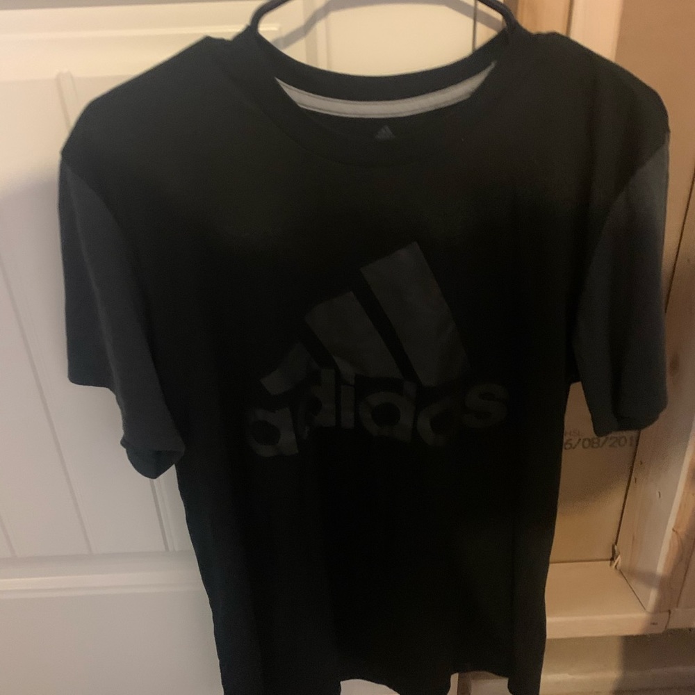 Men’s adidas Short sleeve shirt